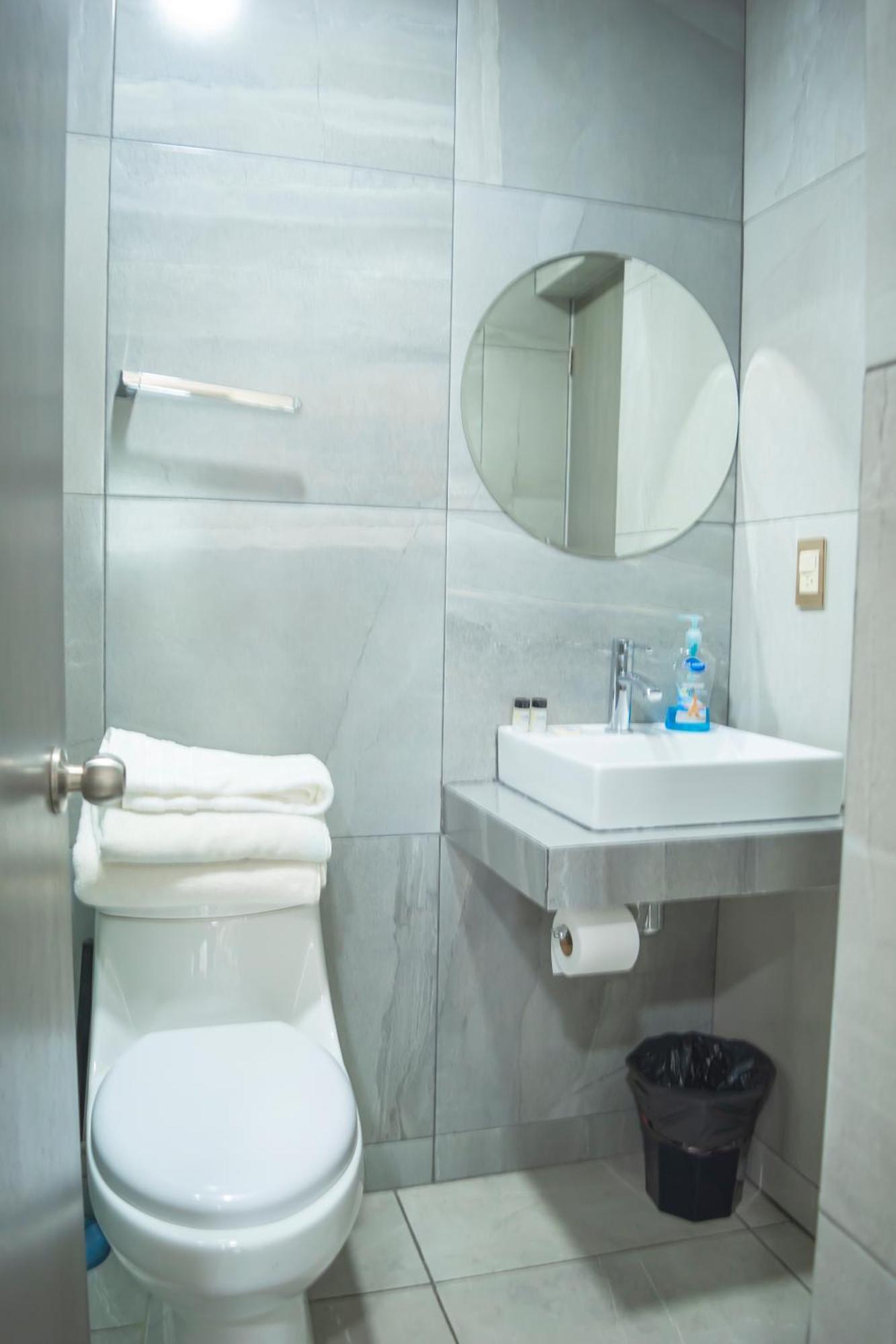Condominio Con Una Bonita Vista Del Puerto Deportivo De G P S Rentas Mazatlán Exteriör bild
