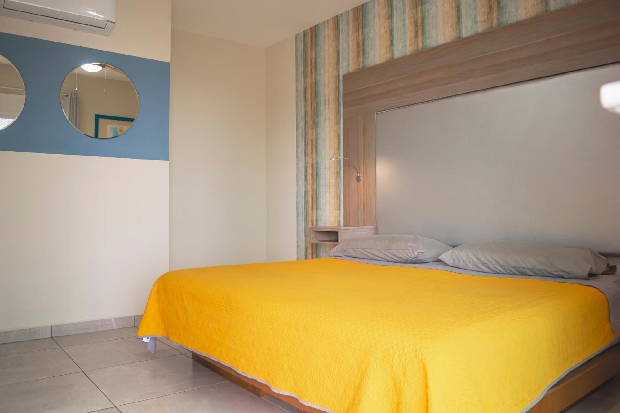Condominio Con Una Bonita Vista Del Puerto Deportivo De G P S Rentas Mazatlán Exteriör bild